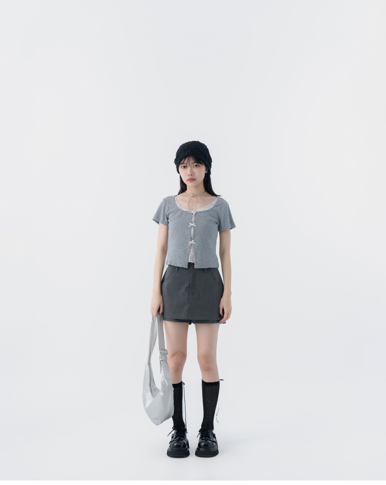 春12未到---フェイクレイヤードレーストップス 3色展開