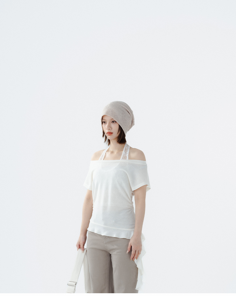 レースドッキングフリルトップス 3色展開