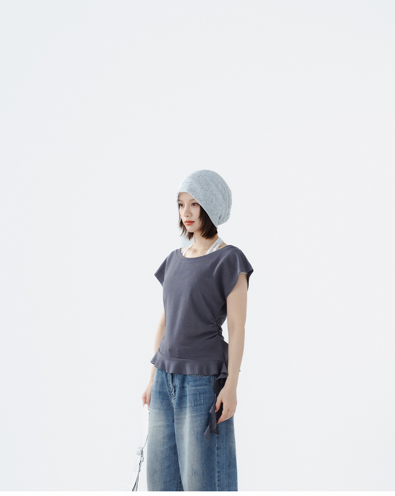 レースドッキングフリルトップス 3色展開