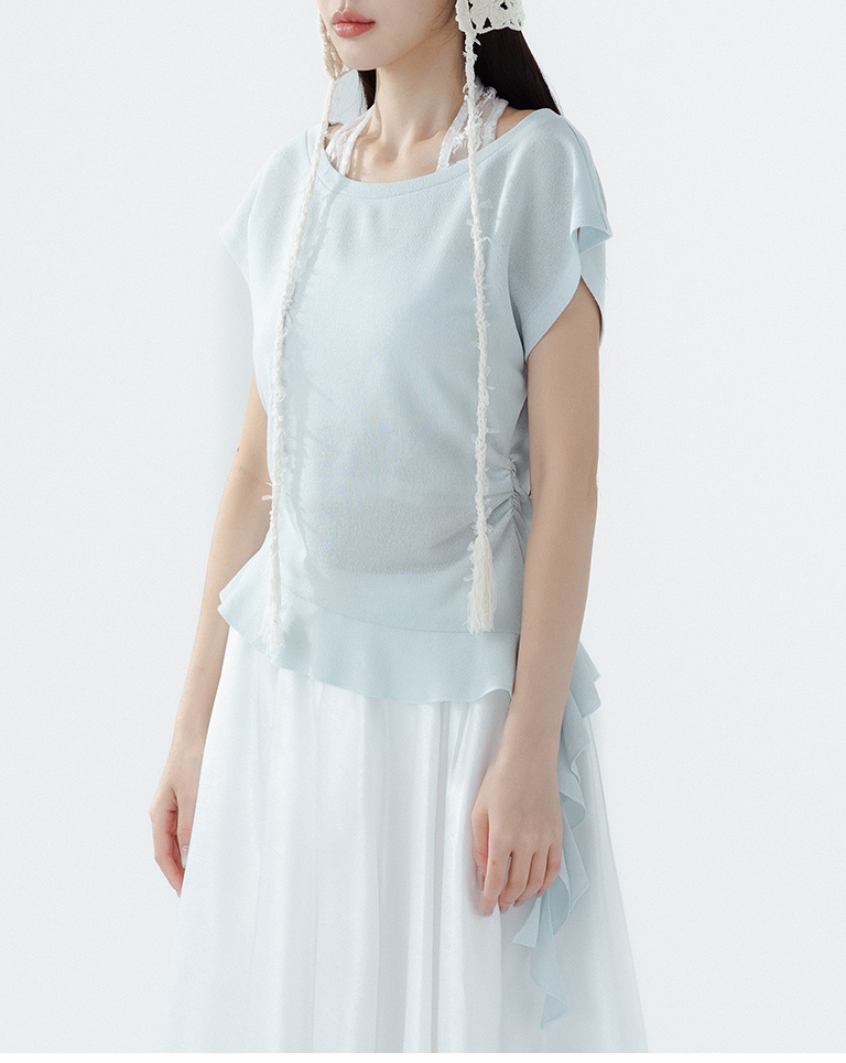 レースドッキングフリルトップス 3色展開