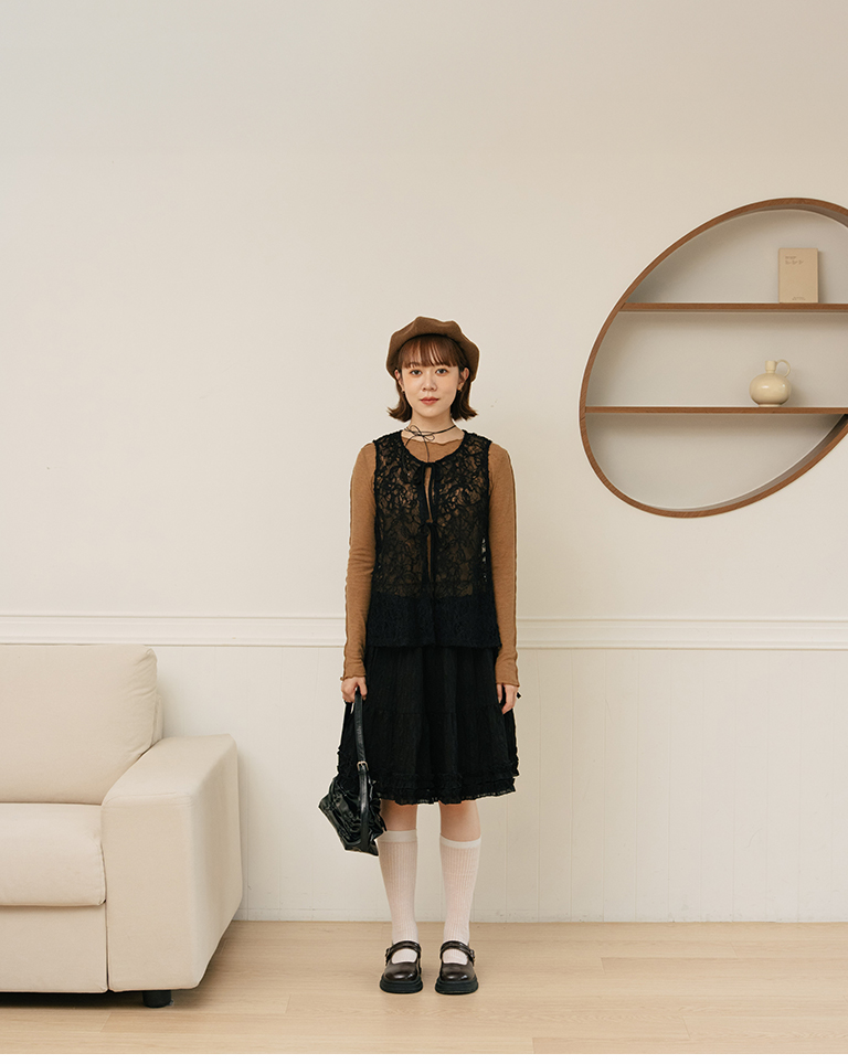 立体レースジャカードリボンベスト 2色展開