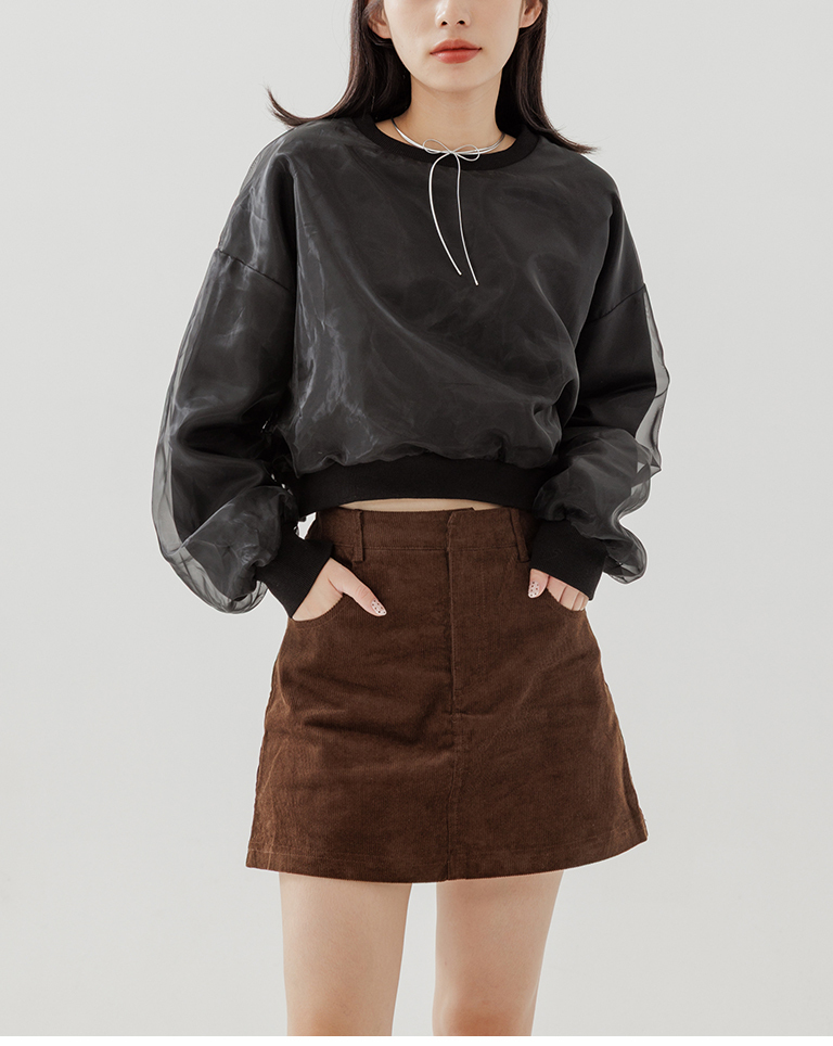 シャイニー2層チュールショートスウェット 2色展開