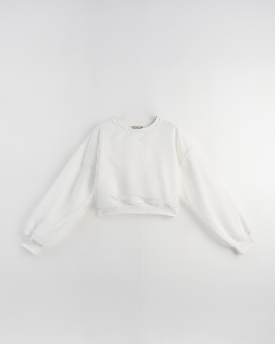 シャイニー2層チュールショートスウェット 2色展開