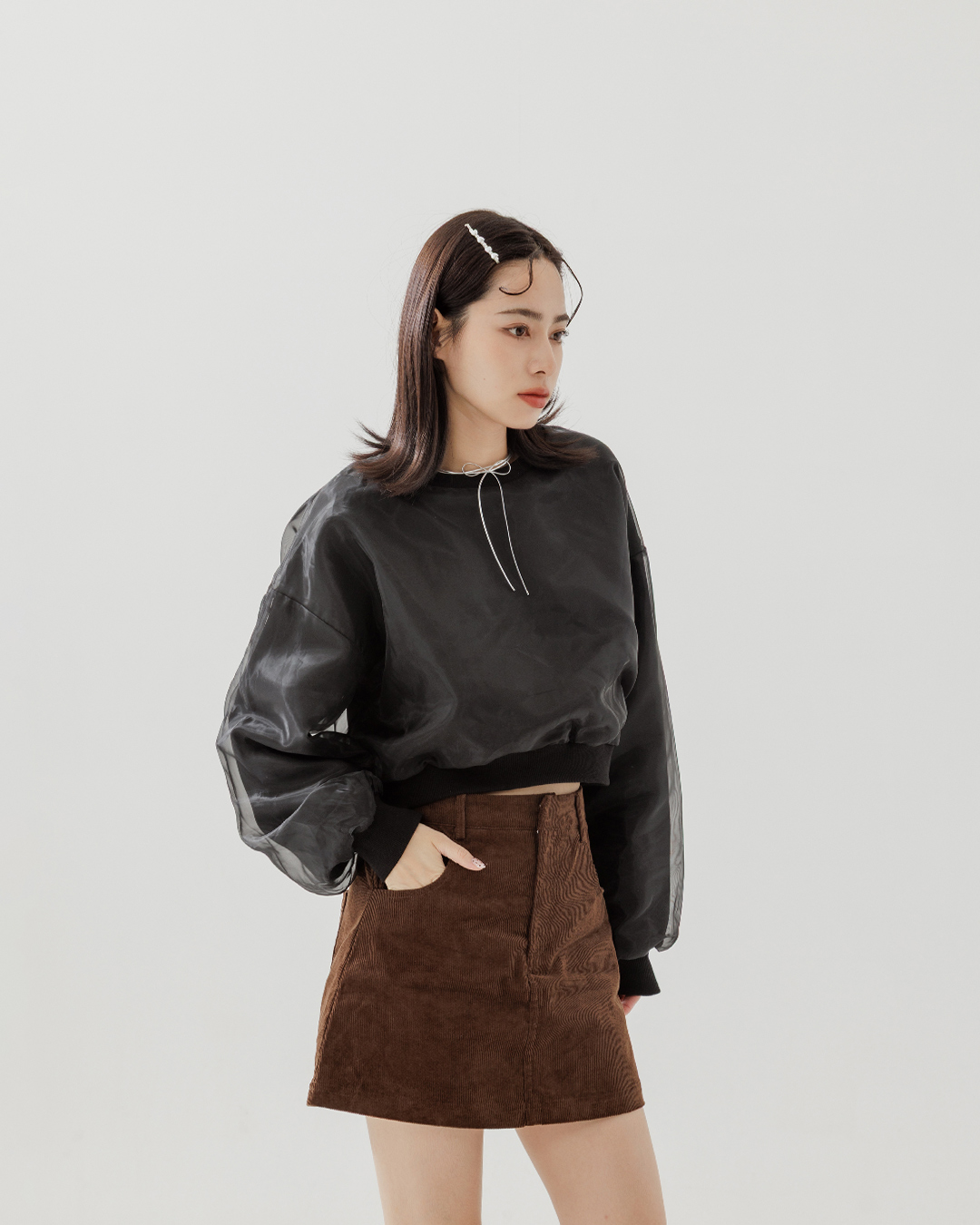 シャイニー2層チュールショートスウェット 2色展開