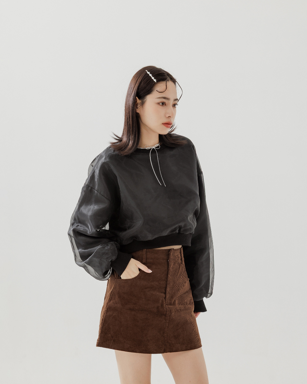 シャイニー2層チュールショートスウェット 2色展開