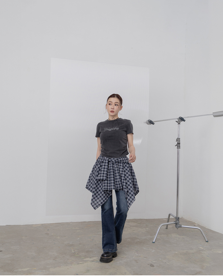 ウォッシュ加工サイドギャザープリントTシャツ