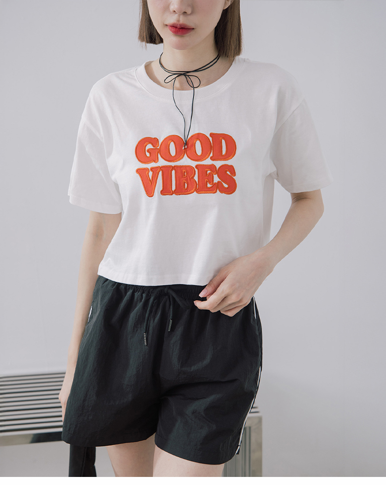 ロゴTシャツ 2色展開