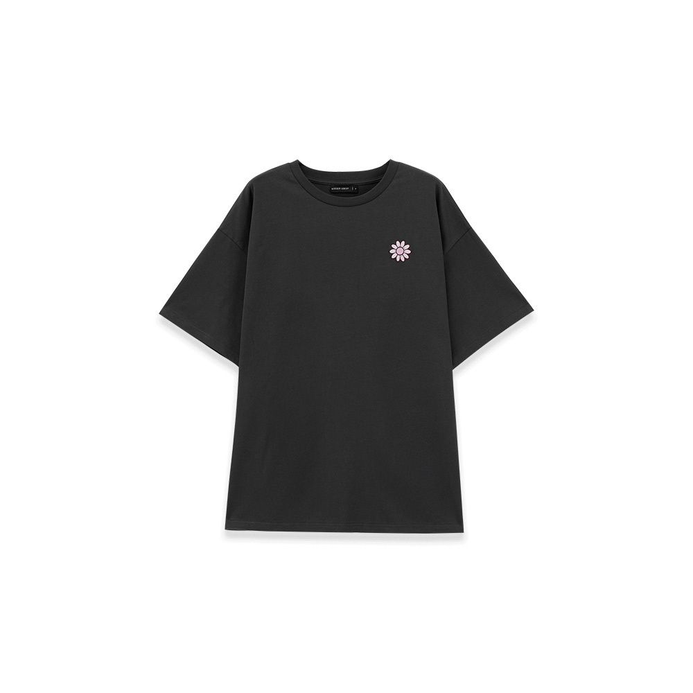 デイジー刺繍グラフィックワイドTシャツ 2色展開