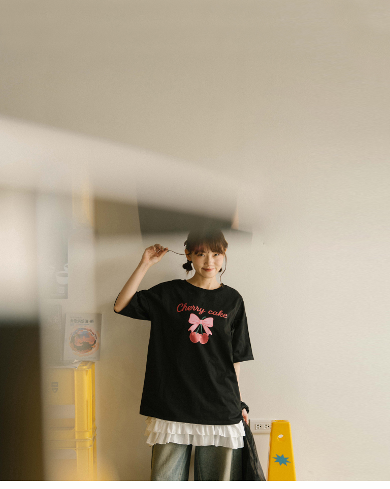 チェリープリントリボンワイドTシャツ 2色展開