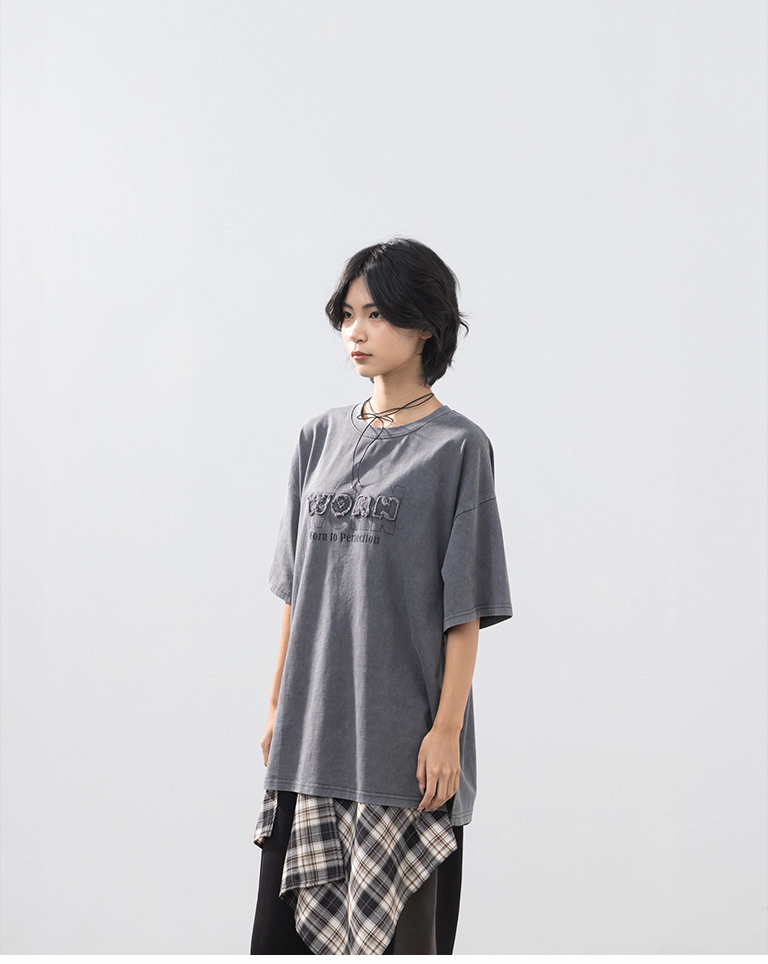 ウォッシュ加工オーバーサイズTシャツ