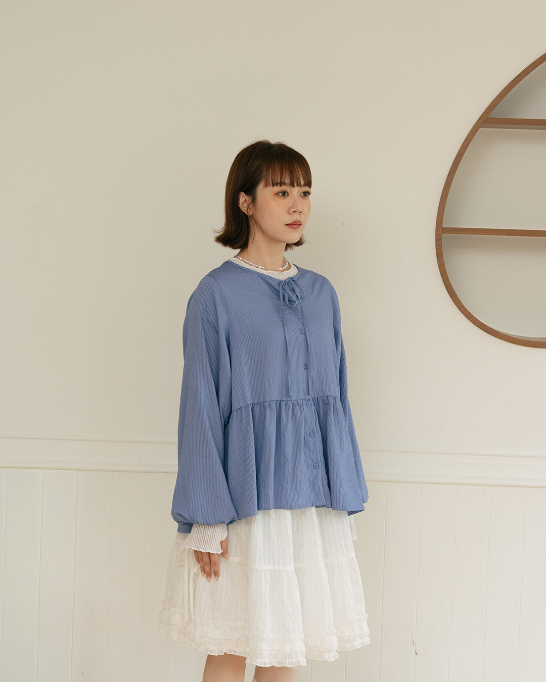 ピンストライプリボンボタンフレアトップス 2色展開