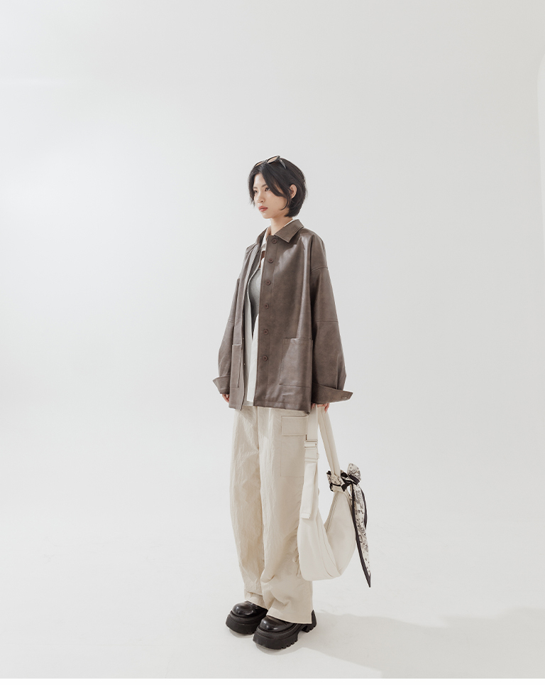 ボタンレザージャケット 2色展開