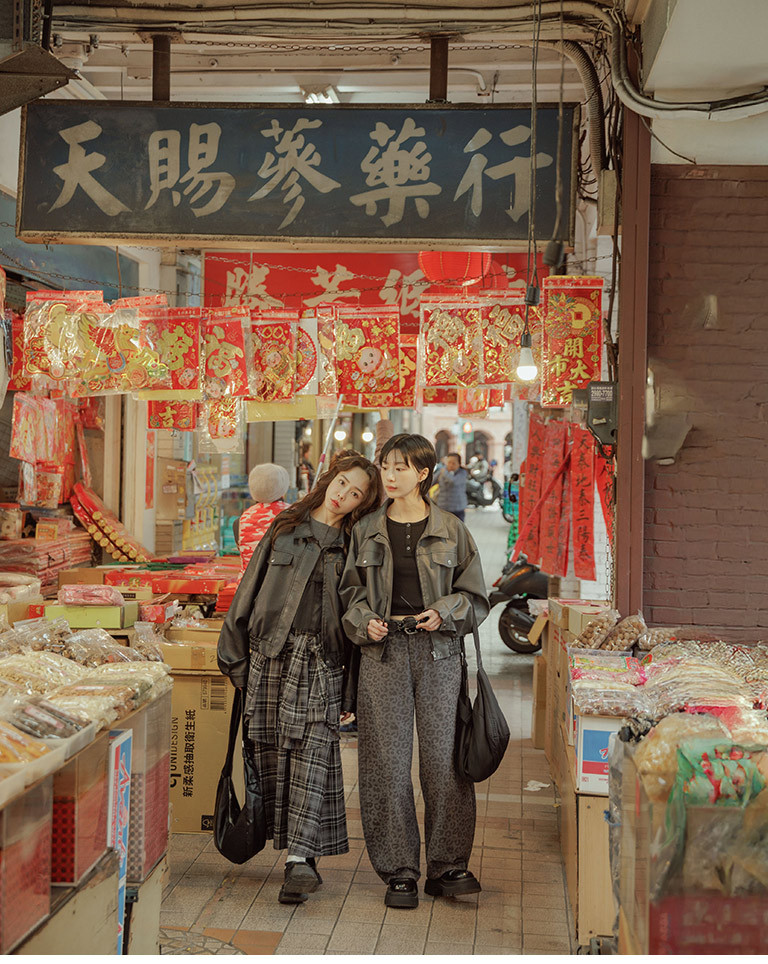 春2尚未收到1/23海運---ポケットショートレザージャケット グレー