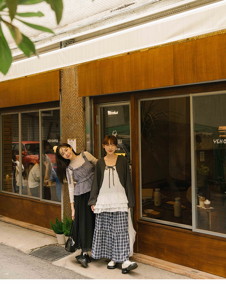 シャーリングタイシャツ 2色展開