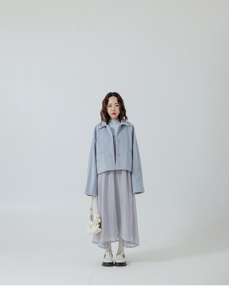 ウールブレンドボタンショートジャケット ブルー