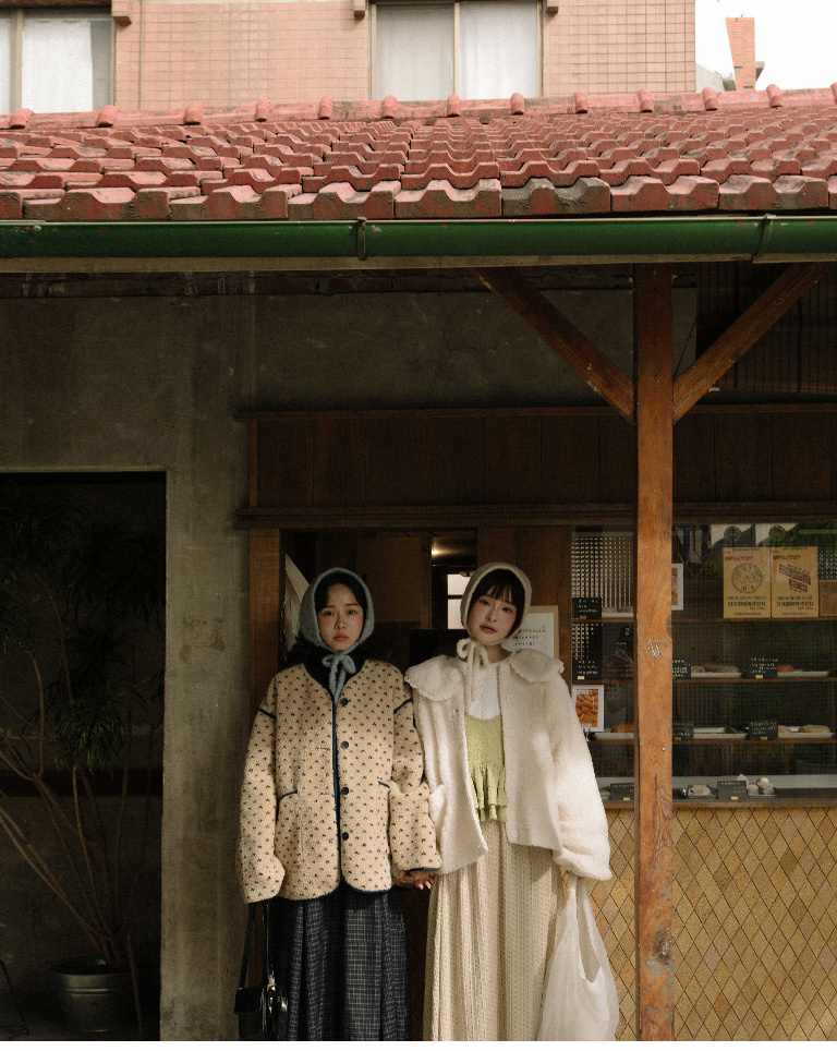 ドールカラーフェイクボアジャケット 2色展開