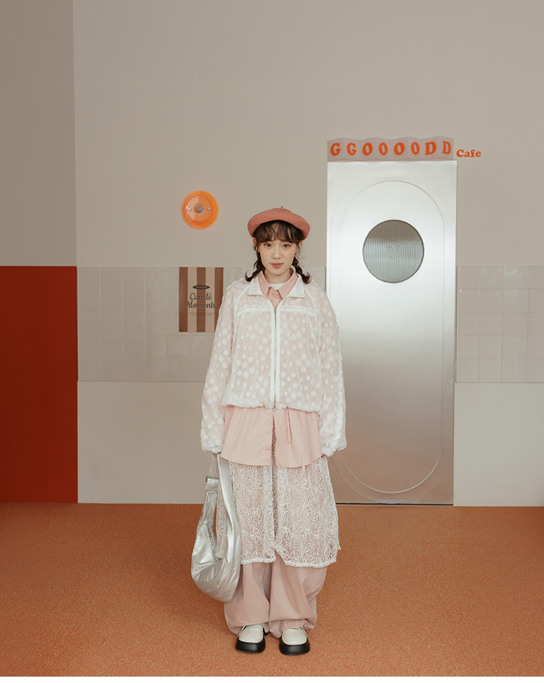 春5尚未收到---立体刺繍シアージャケット 2色展開