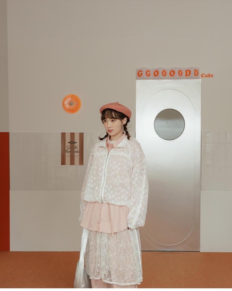 春5尚未收到---立体刺繍シアージャケット 2色展開