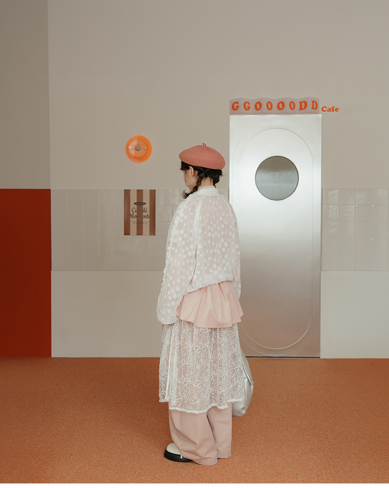 春5尚未收到---立体刺繍シアージャケット 2色展開