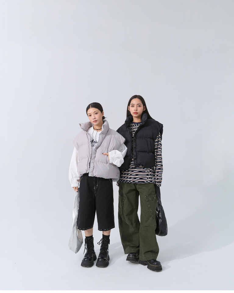 冬1尚未收到---ドローストリング中綿ベスト 2色展開