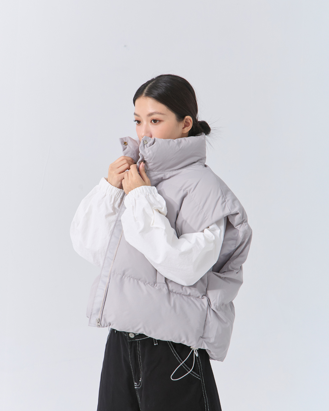 冬1尚未收到---ドローストリング中綿ベスト 2色展開