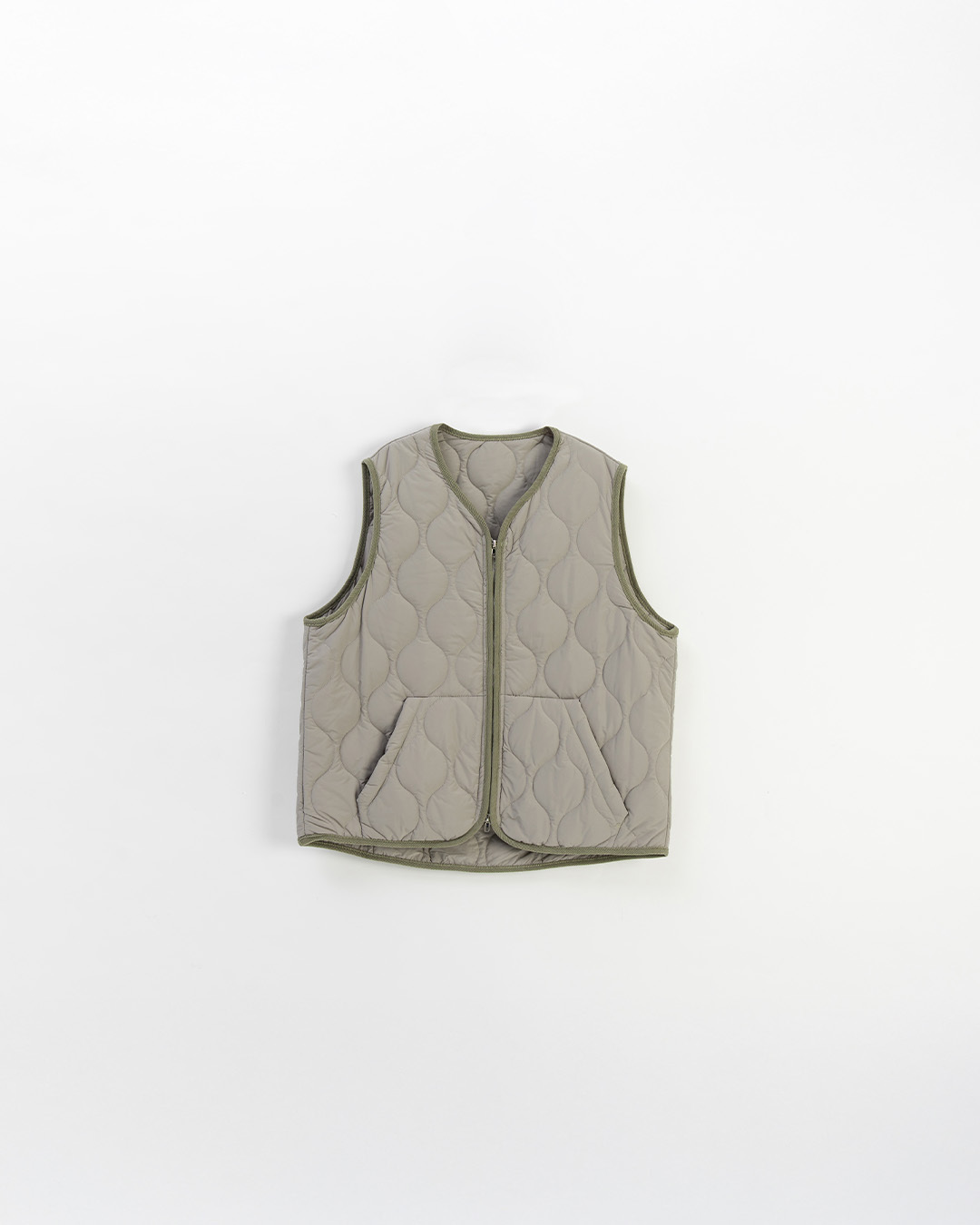 キルティングゆったりベスト 2色展開