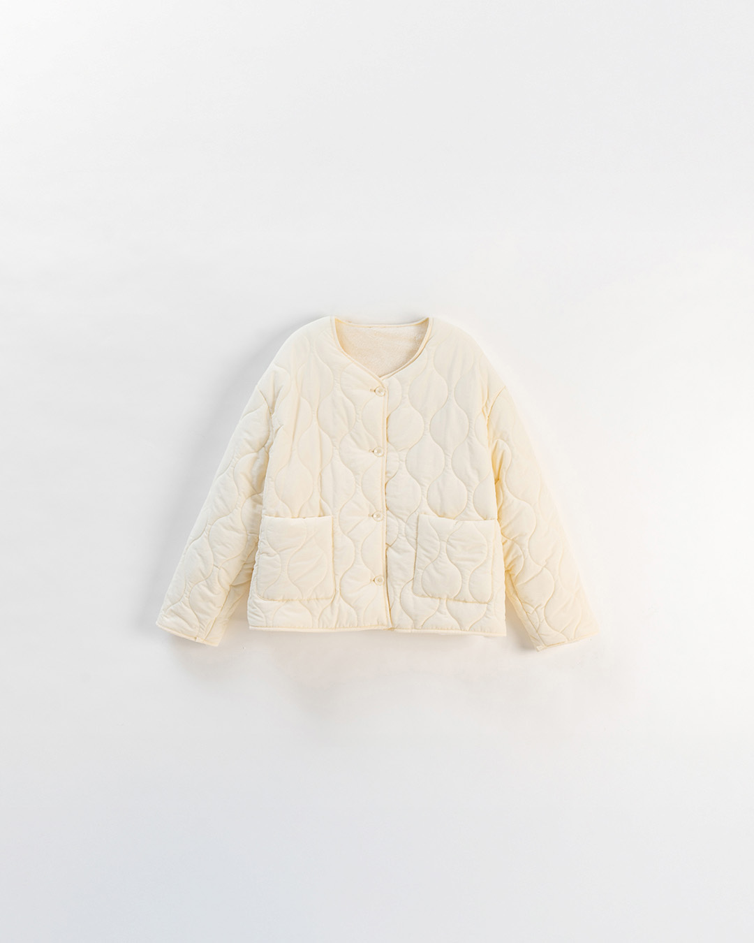 冬7尚未到---キルティングリバーシブル中綿ジャケット 2色展開