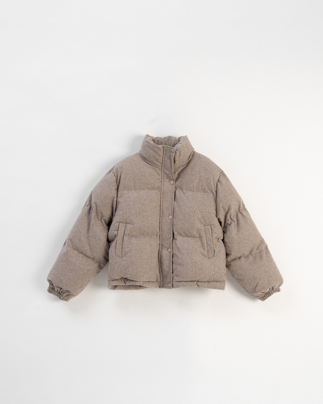 立ち襟キルティングジャケット 2色展開