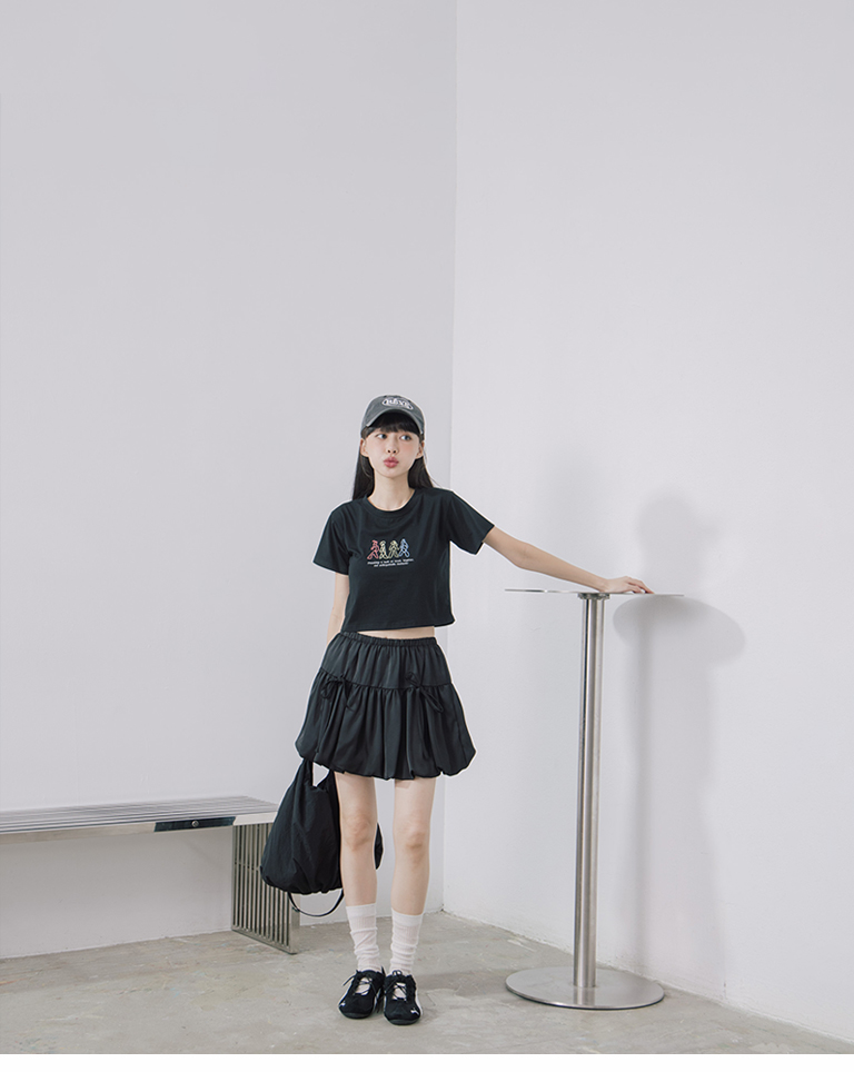 サテンバルーンミニスカート 2色展開