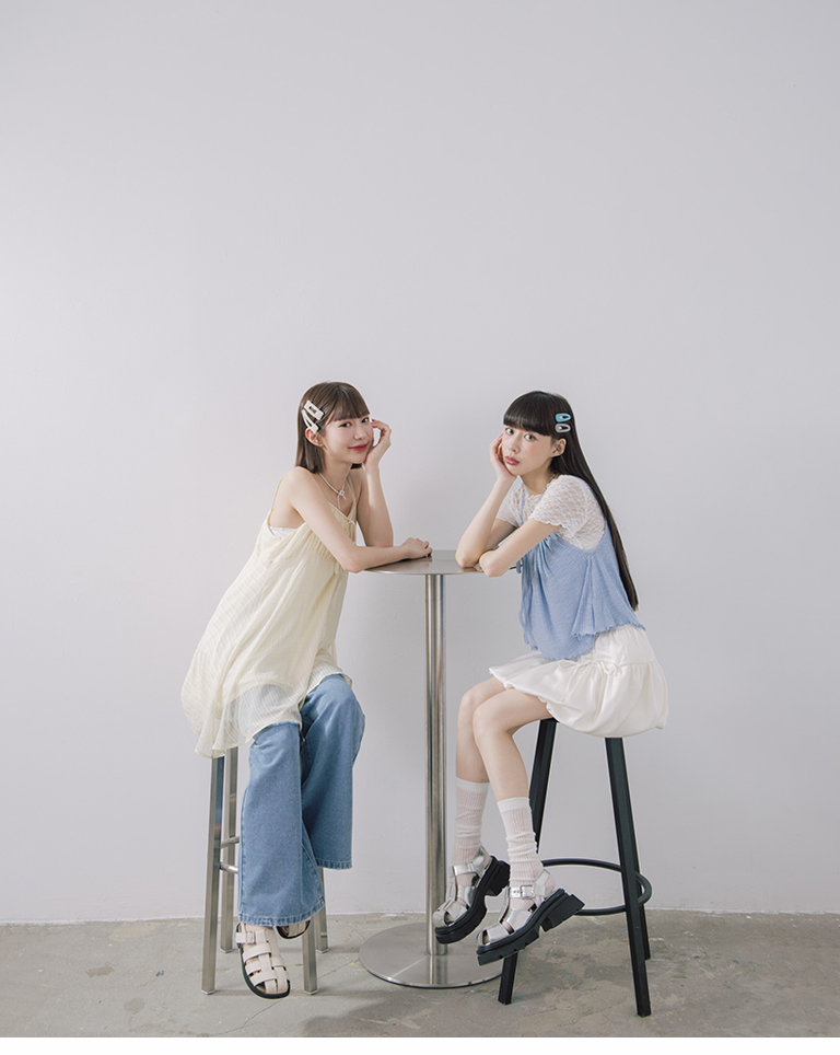サテンバルーンミニスカート 2色展開