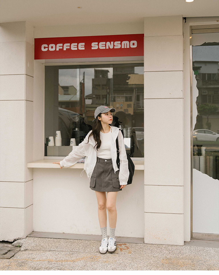 カーゴミニスカート” 2色展開