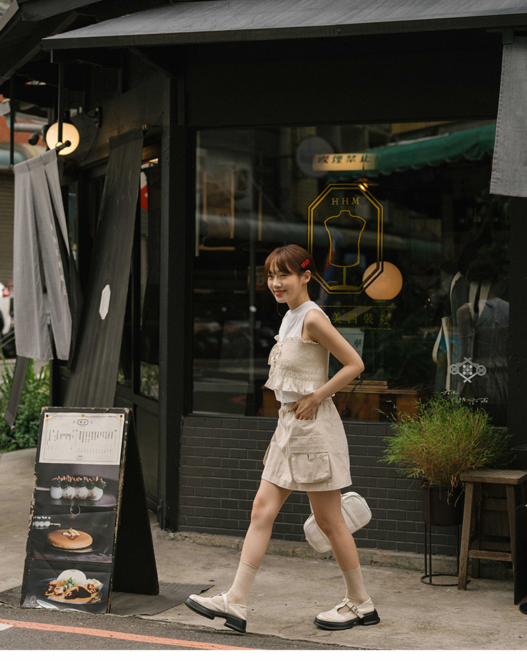 カーゴミニスカート” 2色展開