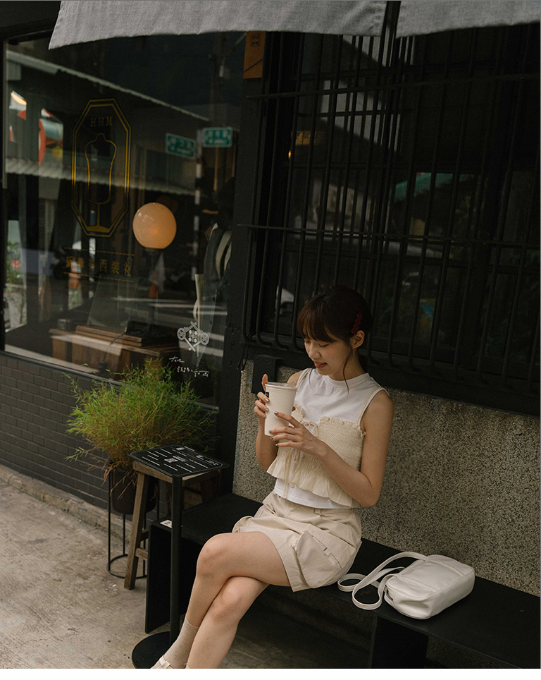 カーゴミニスカート” 2色展開