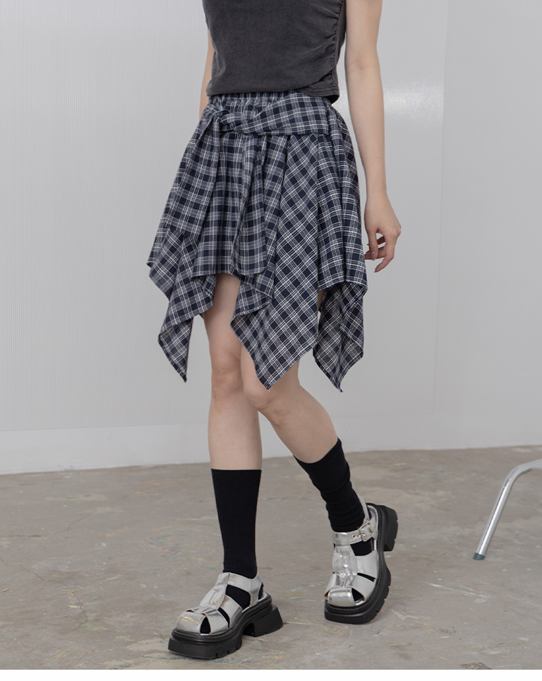 アシメ腰巻きチェックスカート
