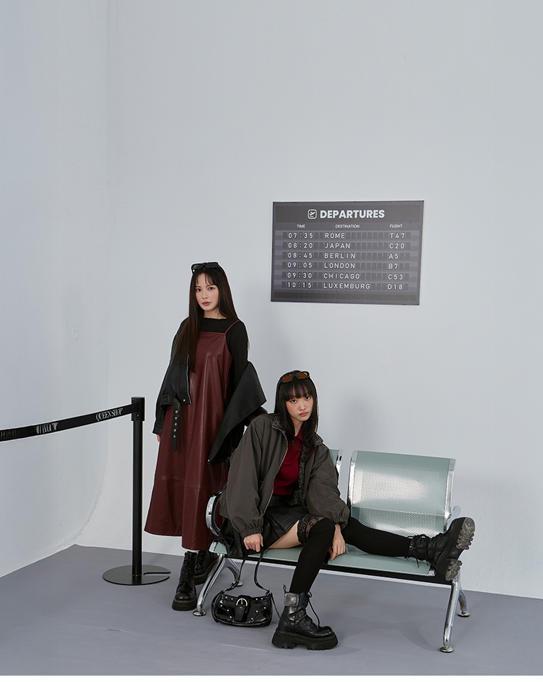 プリーツステッチレザースカート  2色展開