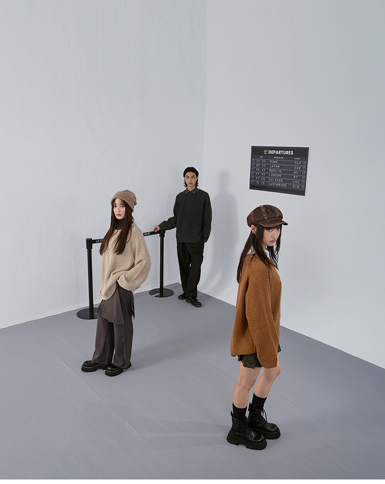 プリーツステッチレザースカート  2色展開