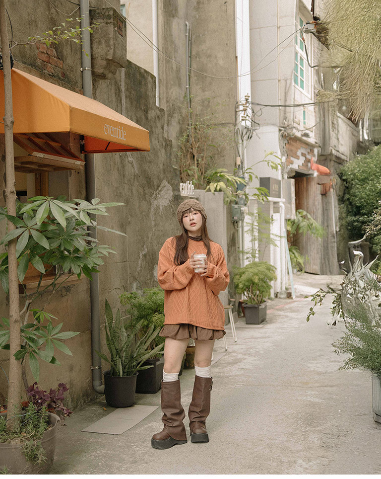 バルーンスエードミニスカート 2色展開