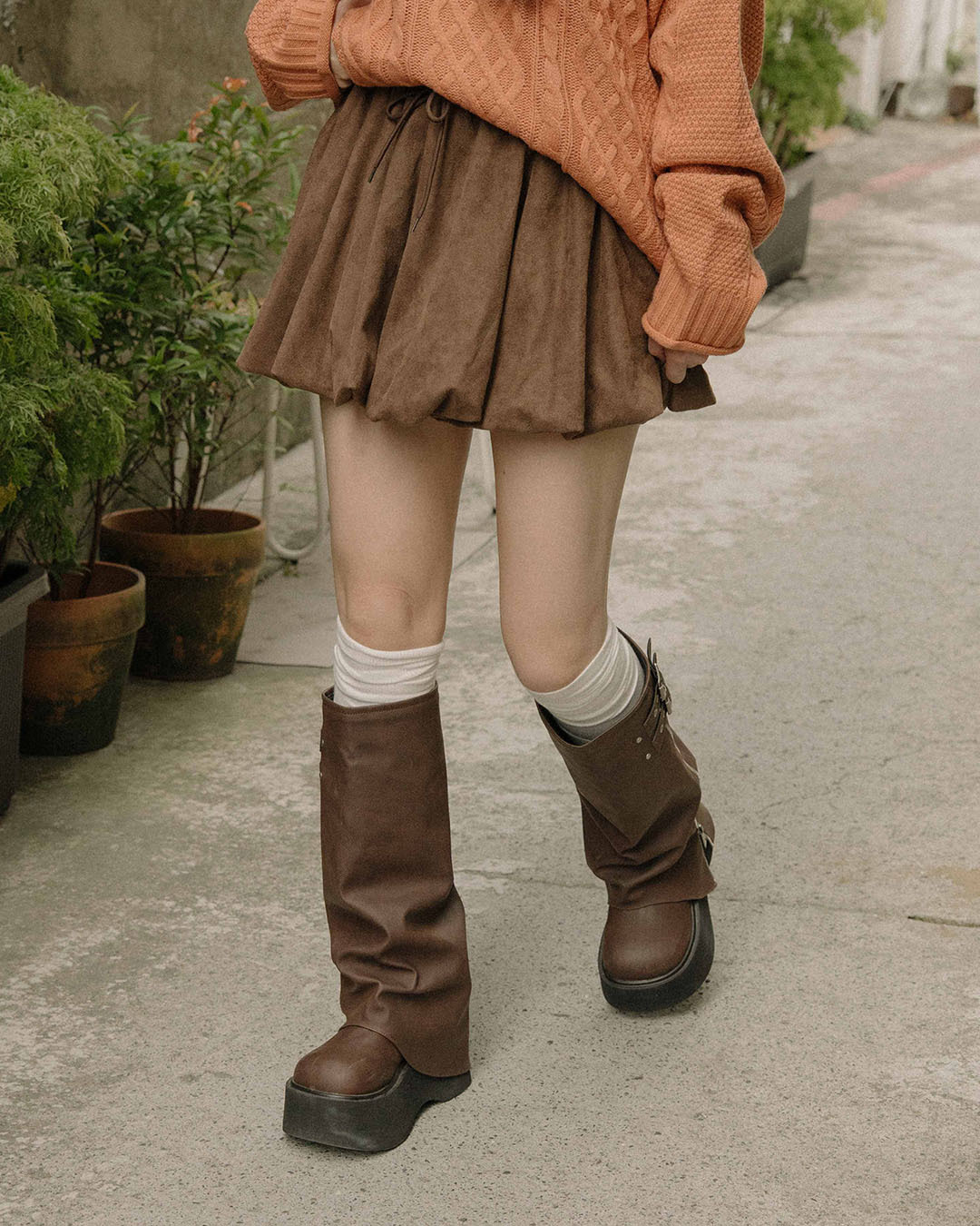 バルーンスエードミニスカート 2色展開