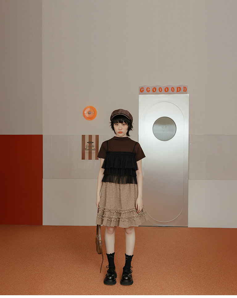 チェックフリル切替ミニスカート 2色展開