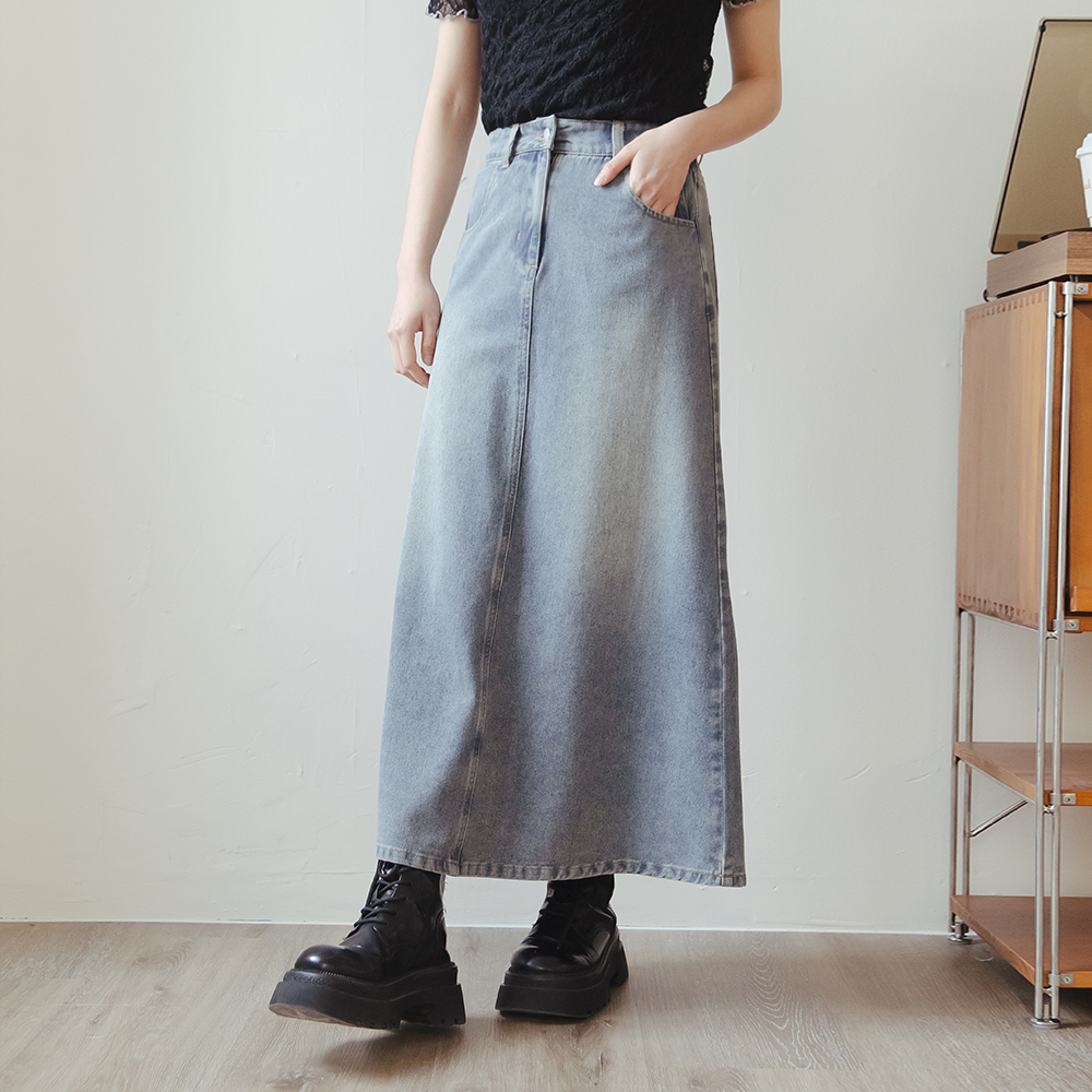 ウォッシュカラーAラインデニムロングスカート S/M