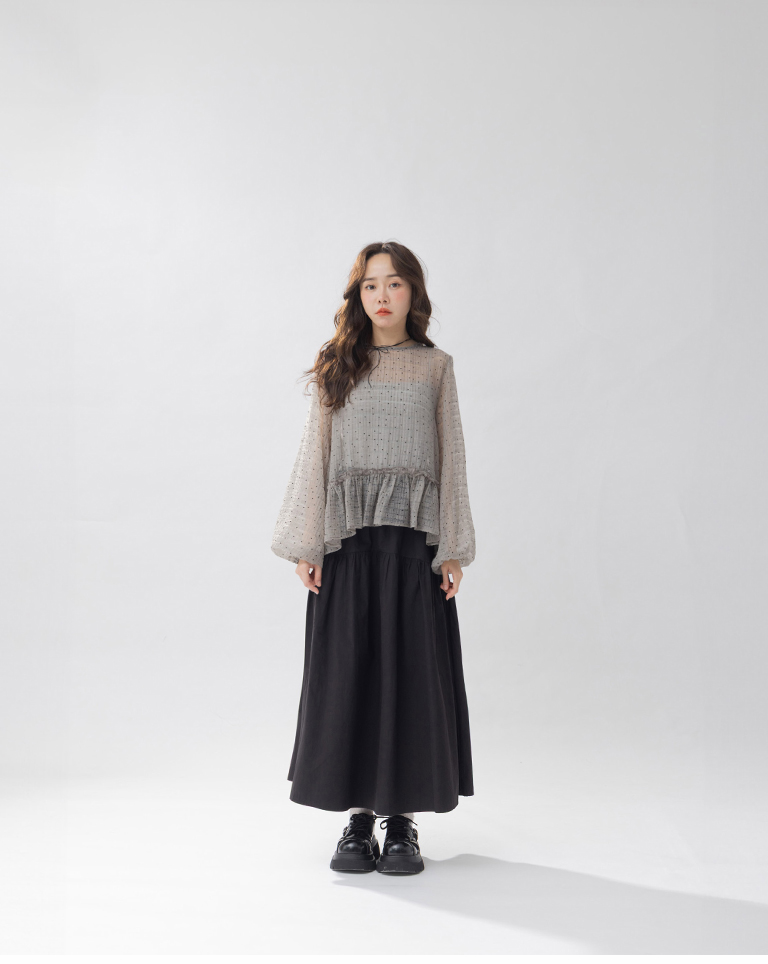 アーチカットスカート 2色展開
