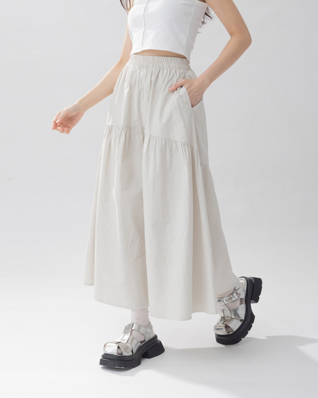 アーチカットスカート 2色展開