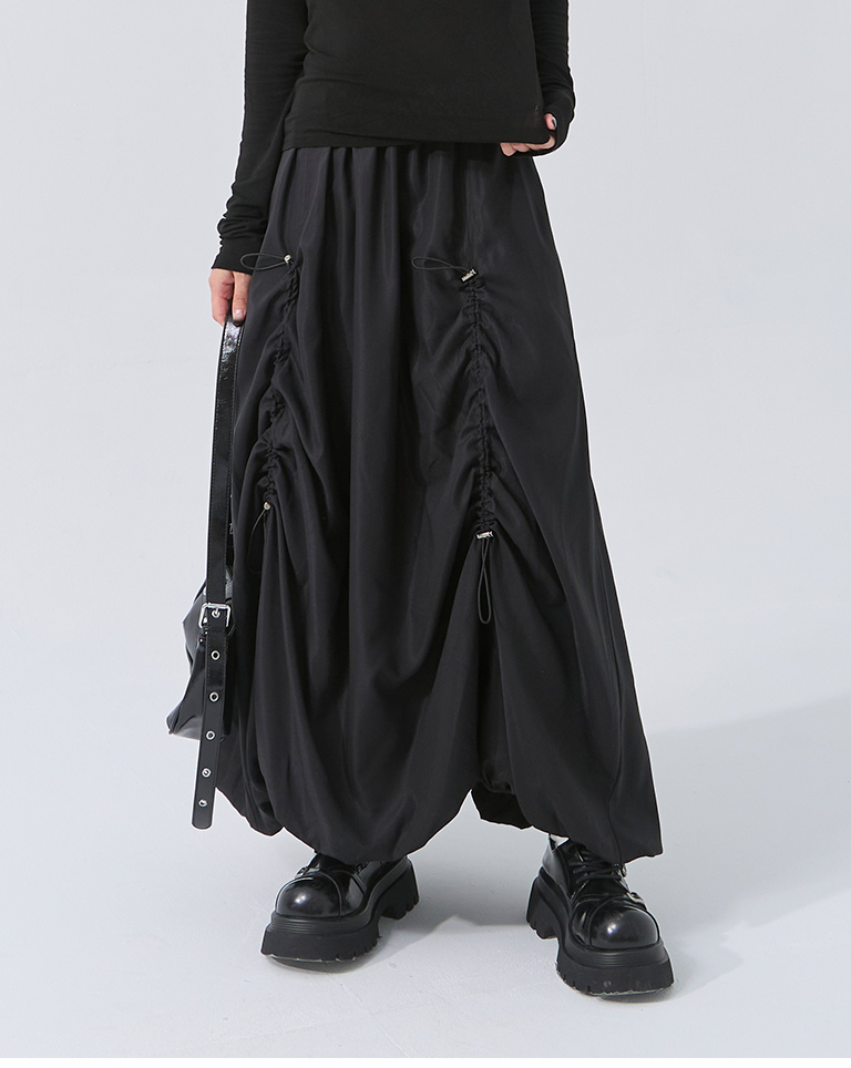 ギャザーヘムバルーンロングスカート 2色展開