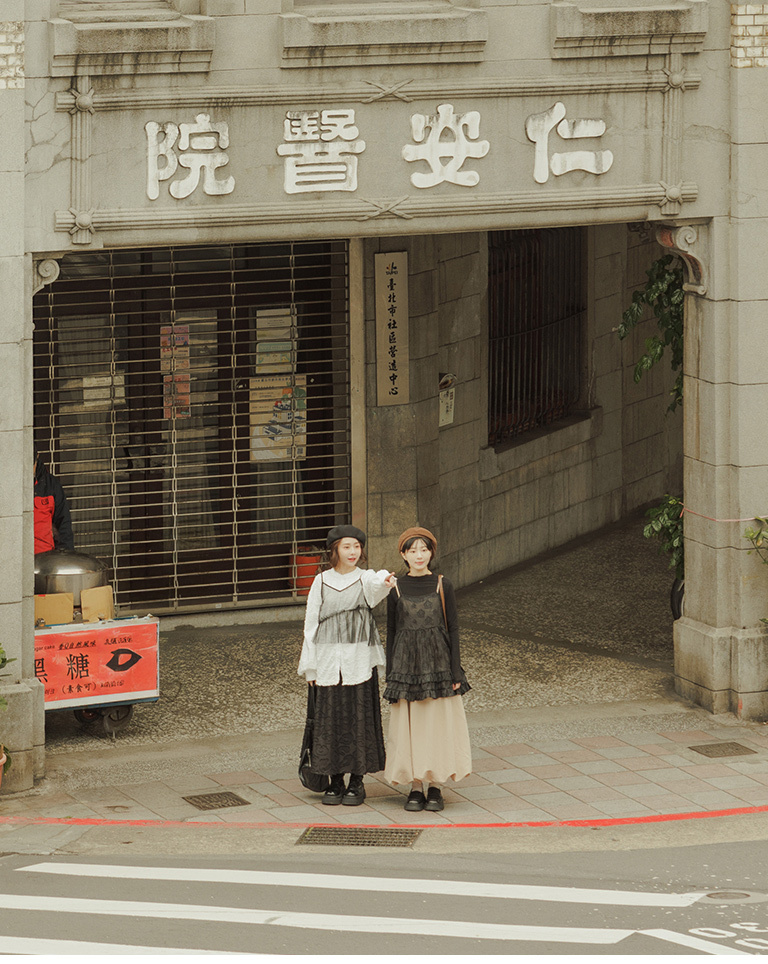 フラワージャカードスカート 2色展開