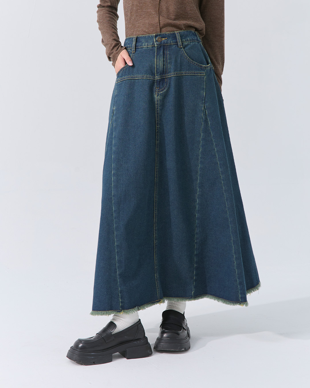 カットオフ切り替えデニムスカート