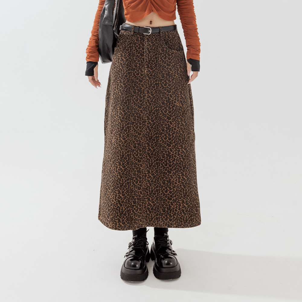 レオパードスカート