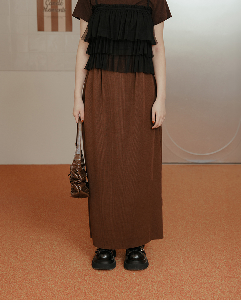 バックスリットストレートスカート ブラウン
