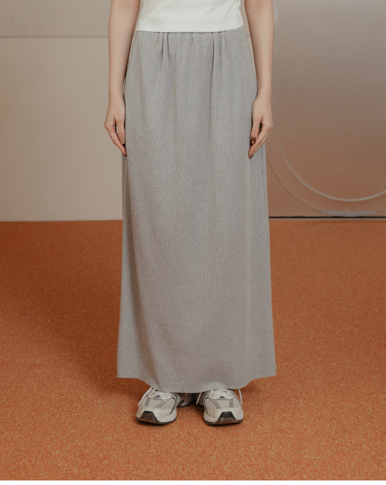 バックスリットストレートスカート グレー