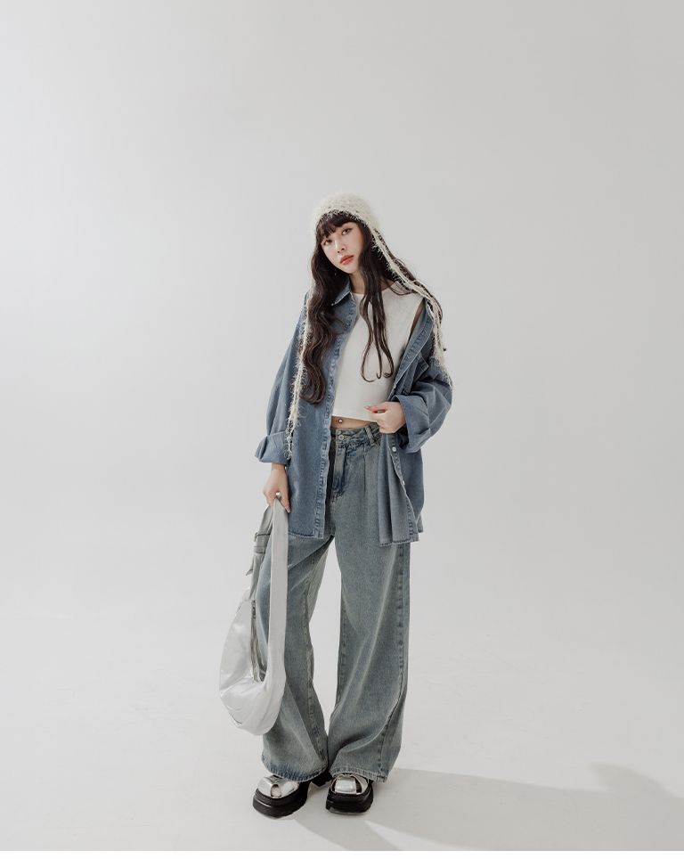 デニムストレートパンツ