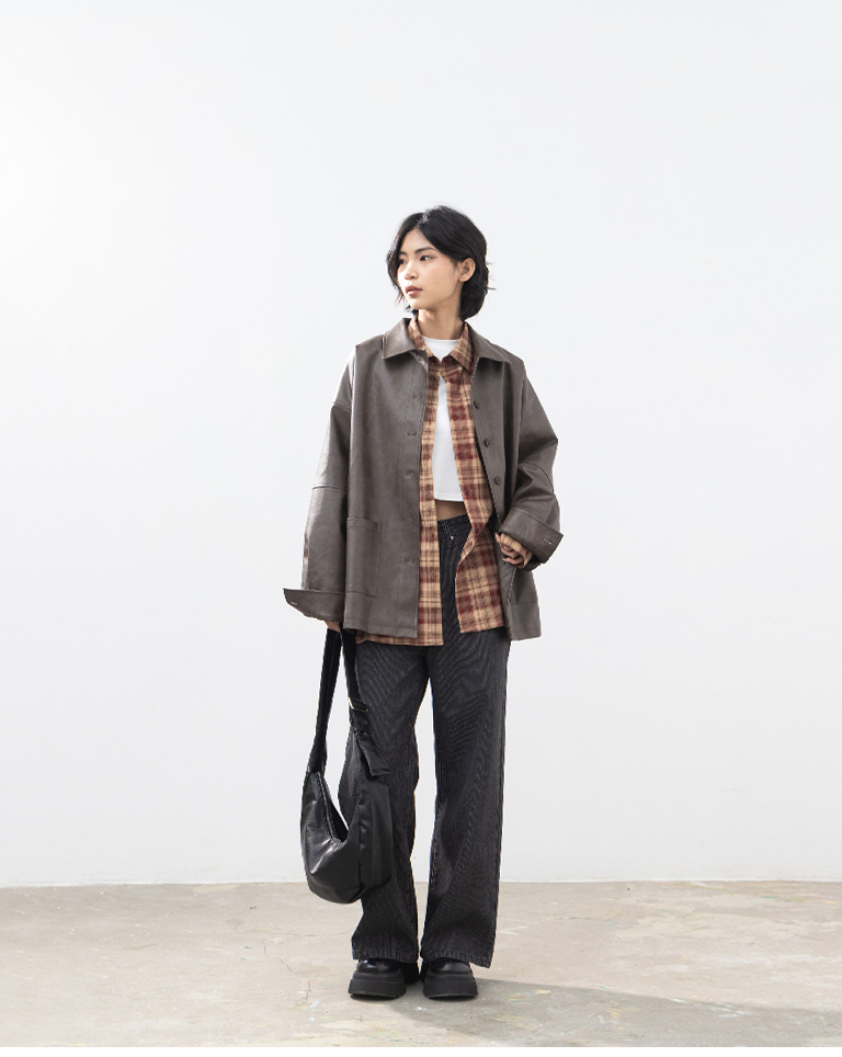 ローライズデニムパンツ